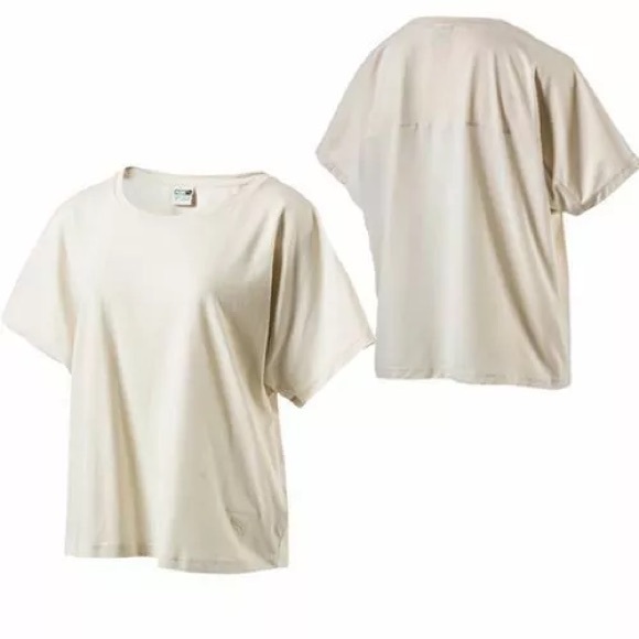 Puma Evo Seasonal Women’s Birch Cream dryCELL T-Shirt | SIZE: M - Picture 11 of 11